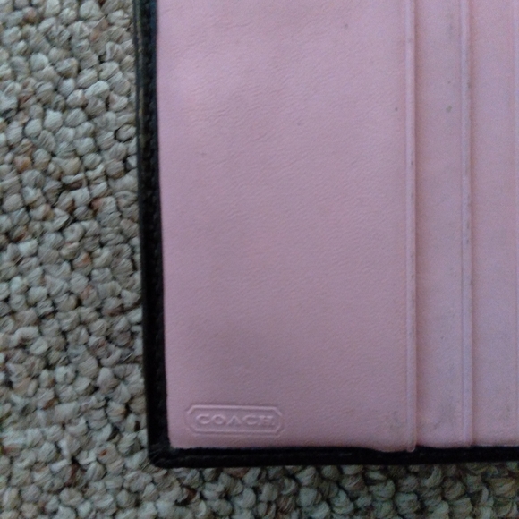 🙈Brown Coach Wallet w/ Snap & Buckle🙈 - Picture 6 of 6